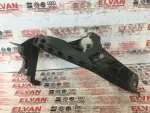 8K0805608C | Audi A4 Sağ Far Alt Braketi - 2