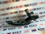 8K0805608B | Audi A4 Sağ Far Alt Braketi - 2