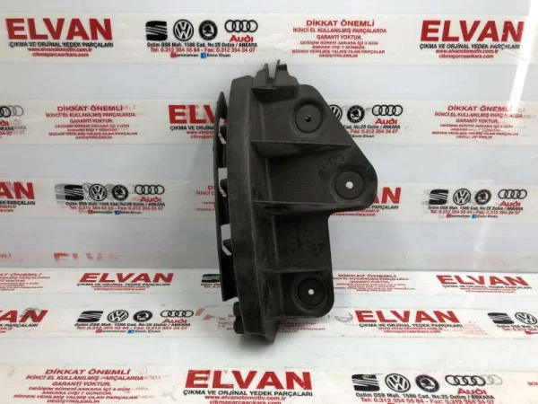 8P3807394A | Audi A3 Arka Sağ Tampon Bağlantı Braketi VAG