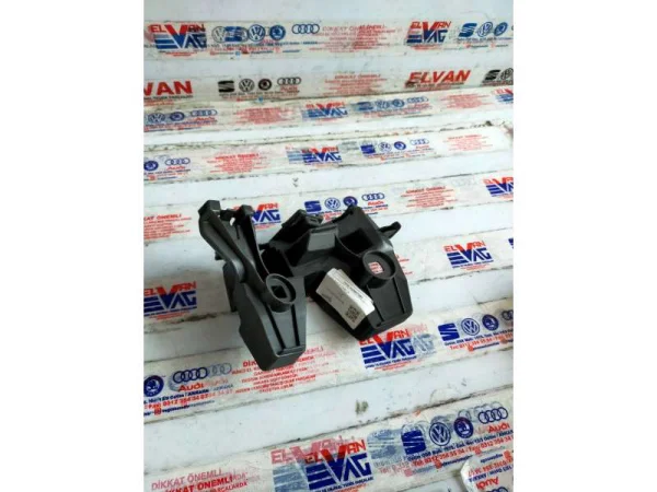 3G9807483 | VW Passat Arka Sol Tampon Braketi VAG