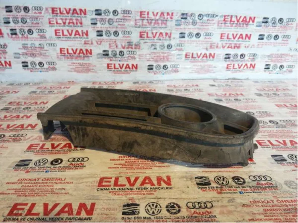 6Q0853665A | VW Polo Sol Sis Far Izgarası VAG