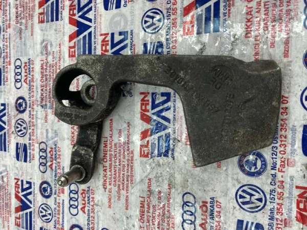 1K0711046E | Vites Seçici Kolu | VW Touran - Skoda Octavia VAG