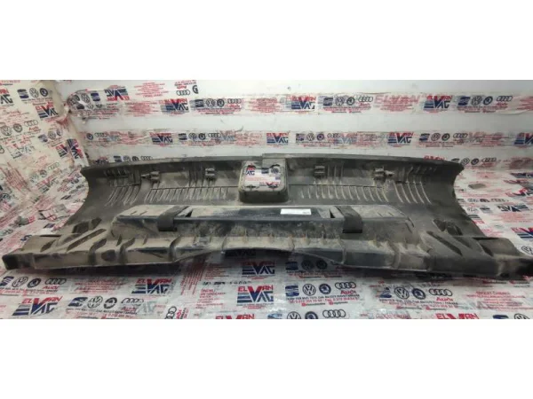 5C6863459A | VW Jetta Bagaj Kilit Kaplaması VAG