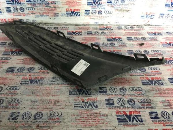 6RD853666A | VW Polo Sağ Ön Sis Kapağı VAG