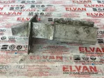 8D0807332C | Audi A4 Arka Tampon Braketi - 1
