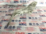 8P0805201A | Audi A3 Sol Radyatör Bağlantı Sacı - 1