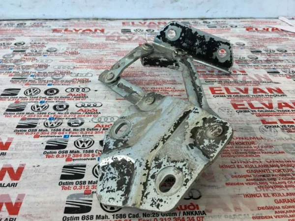 1TD823301 | VW Touran Sol Ön Kaput Menteşesi VAG