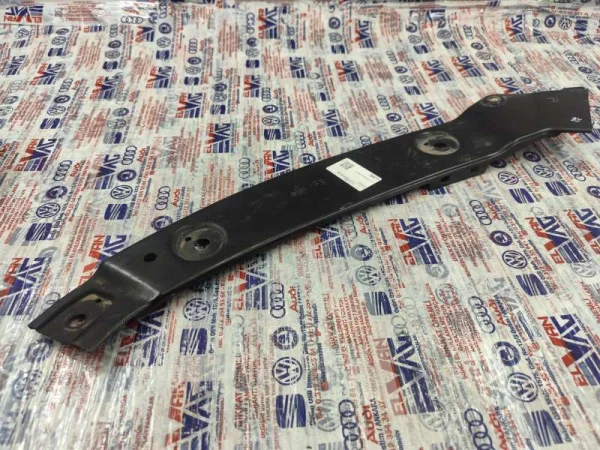 5N0805931B | VW Tiguan Sol Far Üst Sacı VAG
