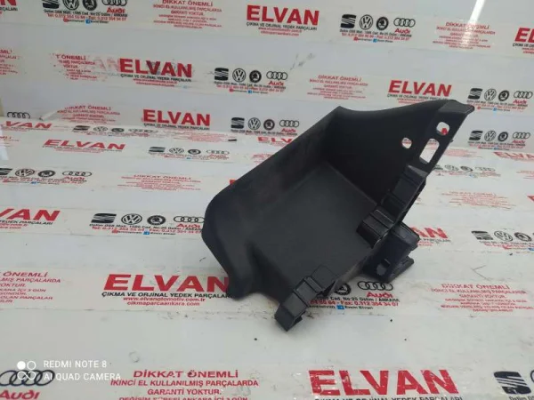 8V0863423 | Sol Bagaj Yan Trim | Audi A3, RS 3 VAG