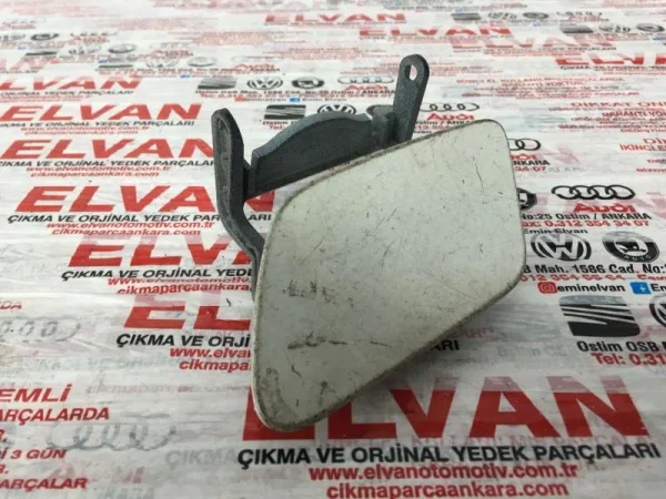8R0955275C | Audi Q5 Sol Far Yıkama Kapağı VAG