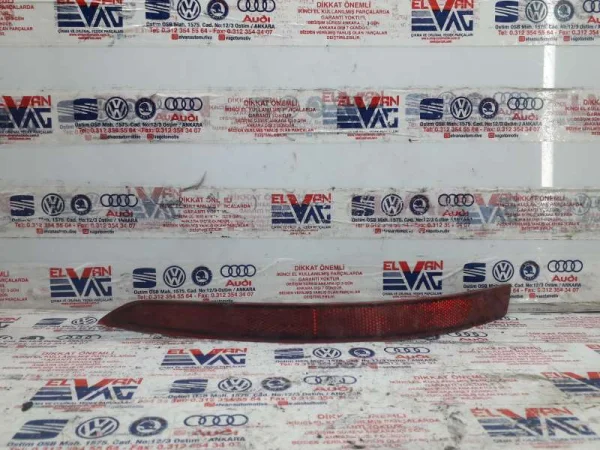5E5945105A | Skoda Octavia Sol Arka Tampon Reflektörü VAG