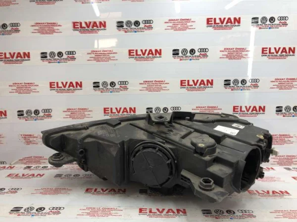 8V0941006E | Xenon Sağ Far VAG