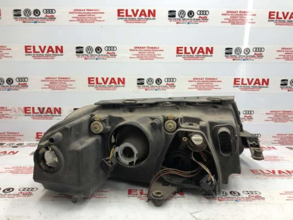3B0941015AN | VW Passat Sol Far VAG