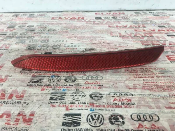 6C0945105B | VW Polo Arka Sol Tampon Reflektörü VAG