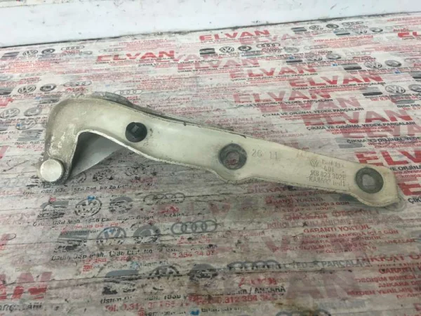 1K8823302E | VW Scirocco Sağ Kaput Menteşesi VAG