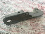4D0823302C | Audi A8 Sağ Motor Kaput Menteşesi - 1
