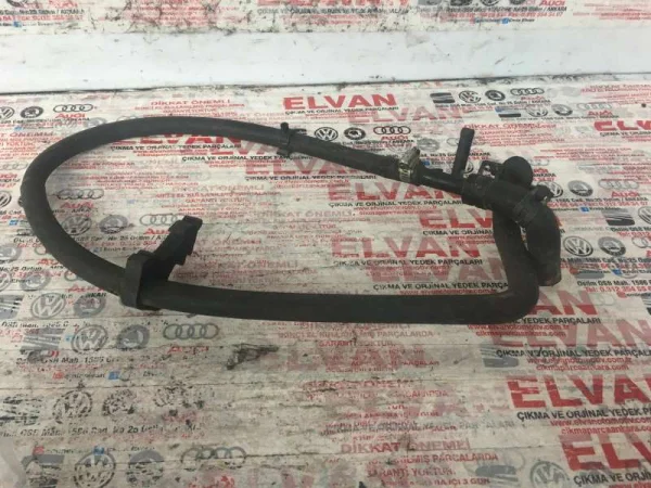 074121063G | VW Transporter Yedek Su Depo Hortumu VAG