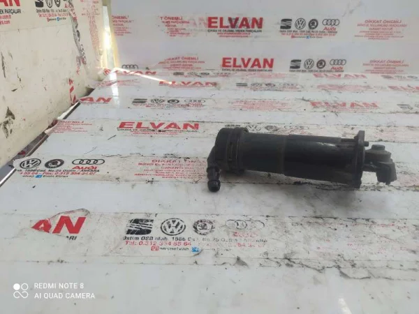 4L0955102 | Audi Q7 Sağ Sis Farı Çerçevesi VAG