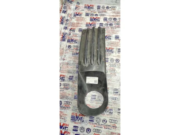 7H0807490B | VW Transporter Sağ Sis Farı Izgarası VAG