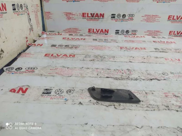 8L0807753 | Far Yıkama Fıskiyesi VAG
