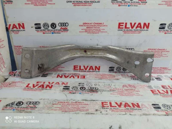 3C0802128 | Egzoz Bağlantı Saçı | VW CC, Passat - Skoda Superb VAG