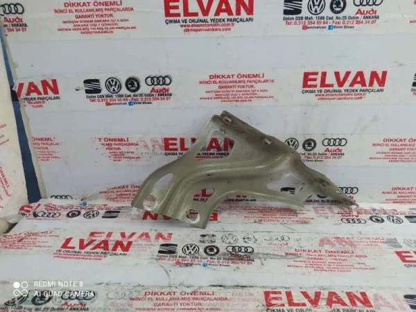 8U0821135 | Sol Ön Çamurluk Bağlantı Braketi | Audi Q3, RS Q3 VAG