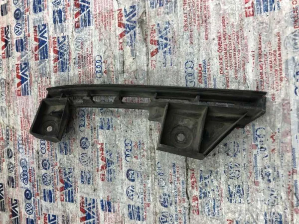 1T0807890B | Sağ Ön Tampon Braketi | VW Caddy, Touran VAG