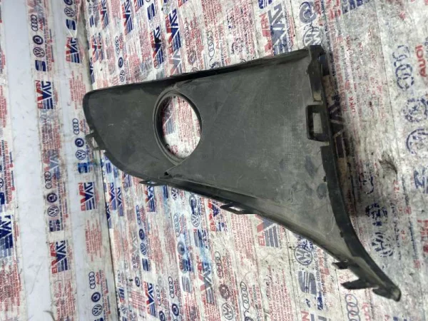 2K5853665A | VW Caddy Sis Farlı Sol Tampon Izgarası VAG