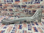 8W0821136C | Audi A4 Sağ Ön Çamurluk Bağlantı Braketi - 3