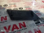 4E0955281AA | Audi A8 Sol Far Yıkama Kapağı - 1