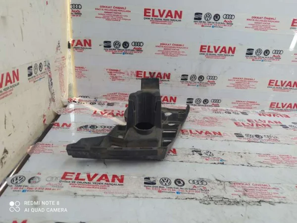 5L0807056 | Skoda Yeti Ön Sağ Tampon Braketi VAG