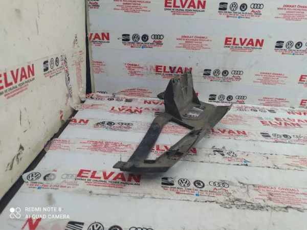 3C0807941 | Sol Ön Tampon Yıkama Braketi VAG