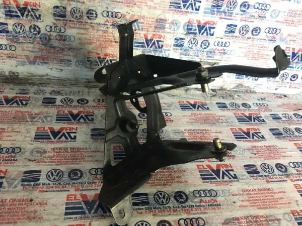 8E0614119 | ABS Beyni Tutucu Braketi | VW Passat - Audi A4, A6 VAG