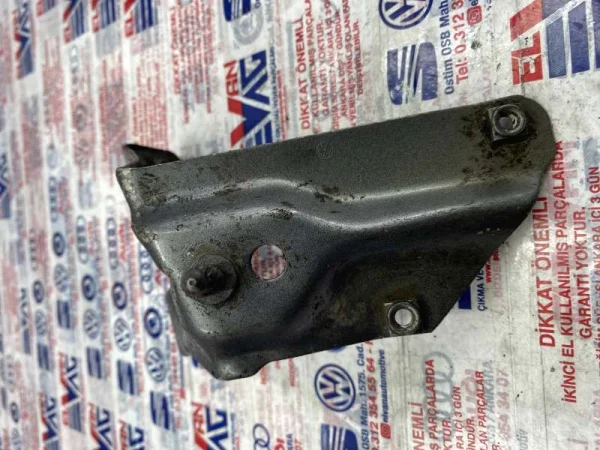5K6821135 | VW Golf Ön Sol Çamurluk Bağlantı Sacı VAG