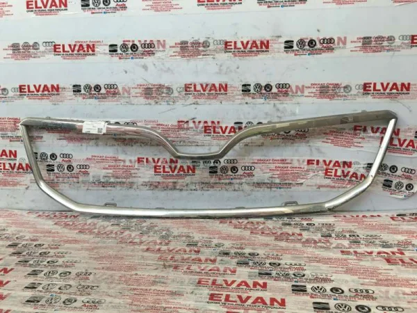 5E0853761A | Skoda Octavia Ön Panjur Nikelajı VAG