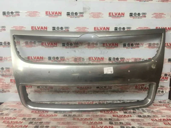 7L6853651H | VW Touareg Ön Panjur VAG