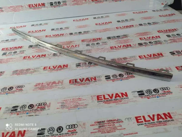 3C8807443B | VW CC Arka Tampon Orta Nikelaj Çıtası VAG