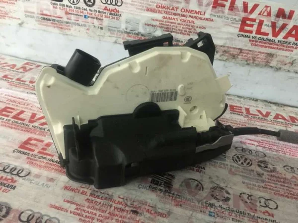 5N0839016G | Arka Sağ Kapı Kilidi | VW Amarok, CC, Tiguan - Skoda Fabia VAG