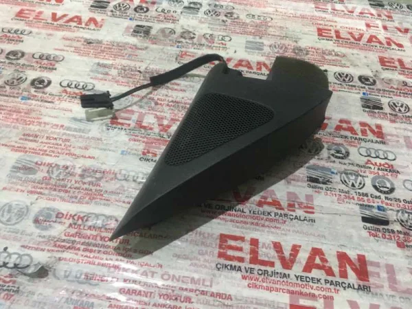 5N0837994B | Ön Sağ Kapı İç Döşeme Kaplaması VAG