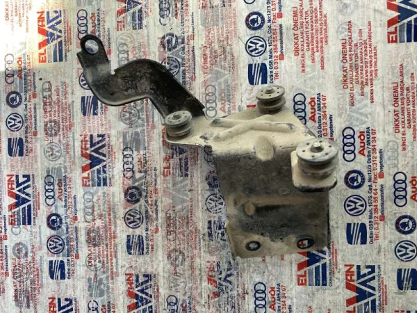 5Q1614235 | ABS Beyni Bağlantı Braketi | VW E-Golf, Golf, Passat - Audi A3, RS 3 - Seat Leon VAG