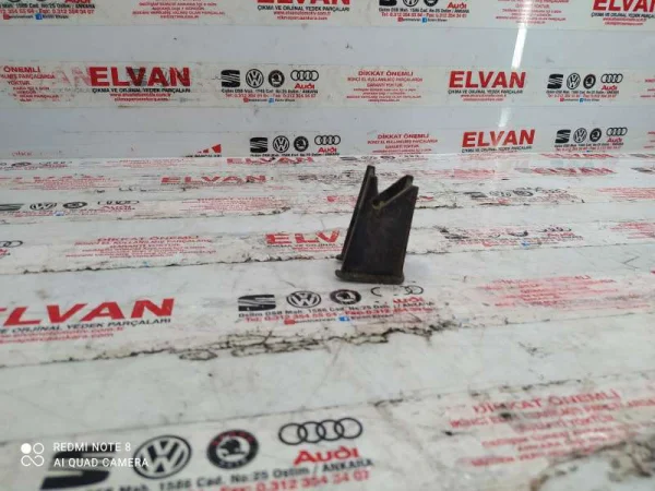 3V0887187A | Skoda Superb Arka Koltuk İsofix Kapağı VAG