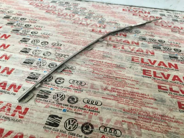 3G8853459 | Dekoratif Izgara Çıtası VAG
