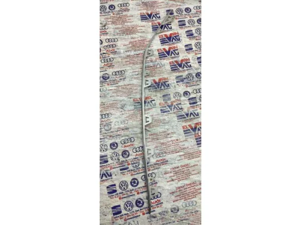 3G0853506A | Ön Tampon Izgarası VAG