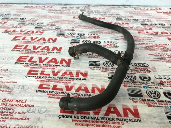 1J0122447C | Audi A3 Yedek Su Deposu Hortumu VAG