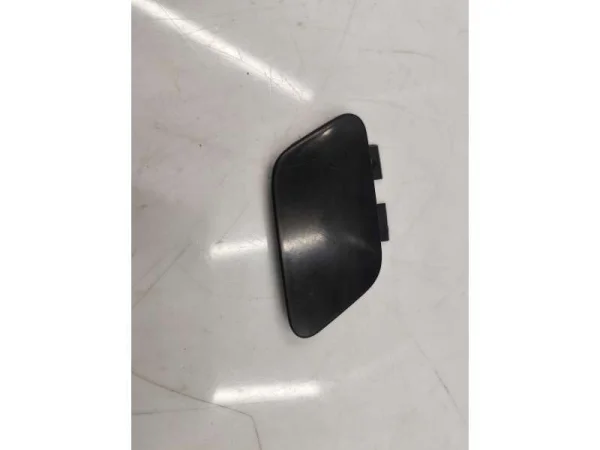 8P0807241B | Audi A3 Ön Çeki Demiri Kapağı VAG