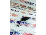 1P0807241C | Seat Leon Ön Tampon Çeki Demiri Kapağı - 1