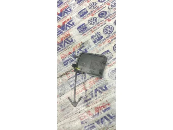 3C5807441 | VW Passat Arka Tampon Çeki Demiri Kapağı VAG