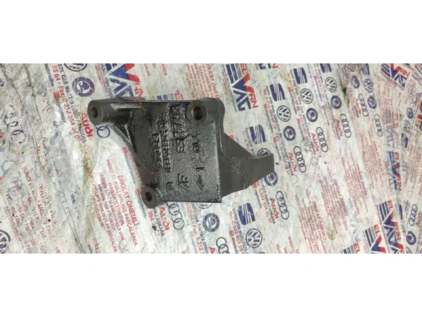 09B409905D | Seat Alhambra Şanzıman Kulak Braketi VAG