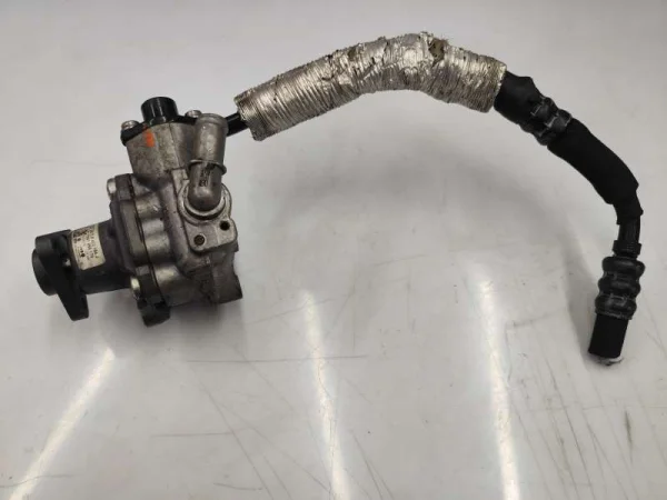 7L8422893BP | Audi Q7 Hidrolik Direksiyon Basınç Hortumu VAG