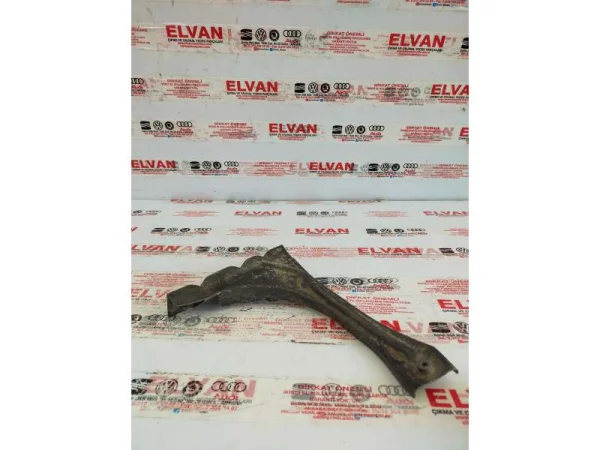 4B0821136A | Çamurluk Bağlantı Braketi VAG